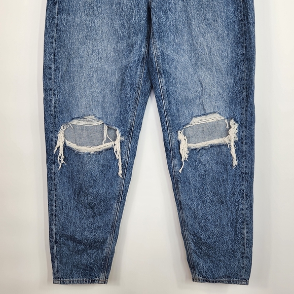 American Eagle 4 Long Ripped Relaxed Mom Jean Rigid Tapered Balloon Leg - Picture 4 of 8